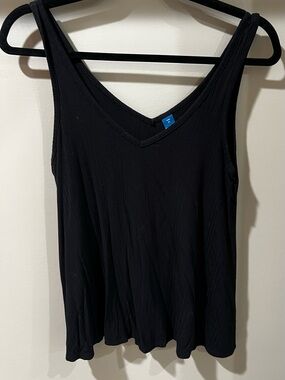Old Navy Black Ribbed V-Neck Tank Top
